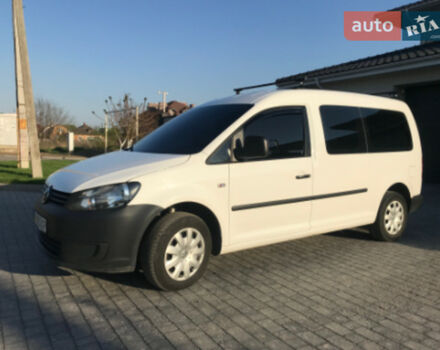 Volkswagen Caddy пасс. 2012 року