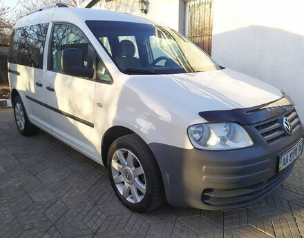 Volkswagen Caddy пасс. 2007 года