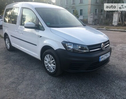 Volkswagen Caddy пасс. 2016 года