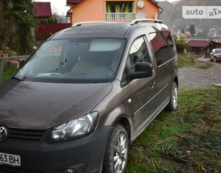 Volkswagen Caddy пасс. 2013 года