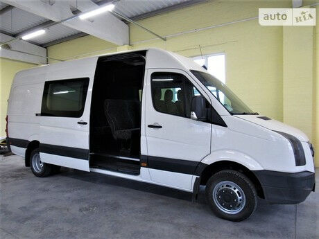 Volkswagen Crafter пасс. 2008 року