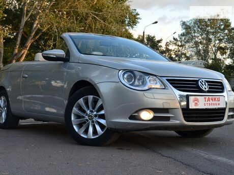 Фольксваген Эос 2008 року Volkswagen Eos 2008 року