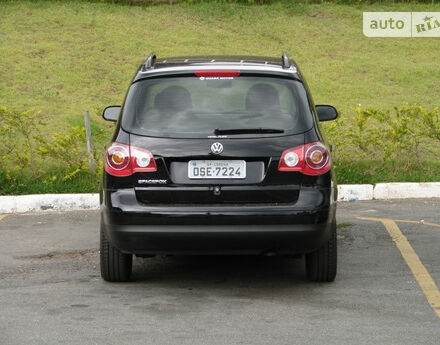 Volkswagen Fox 2010 года