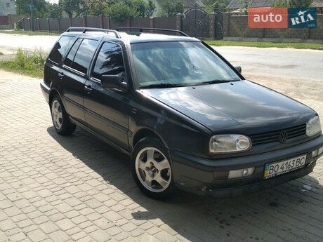 Фольксваген Гольф 3 1994 року Volkswagen Golf III 1994 року
