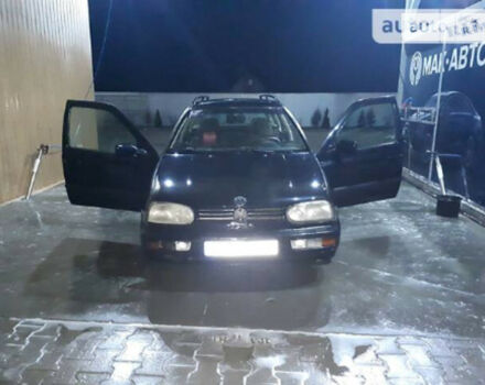 Volkswagen Golf III 1995 года - Фото 3 авто