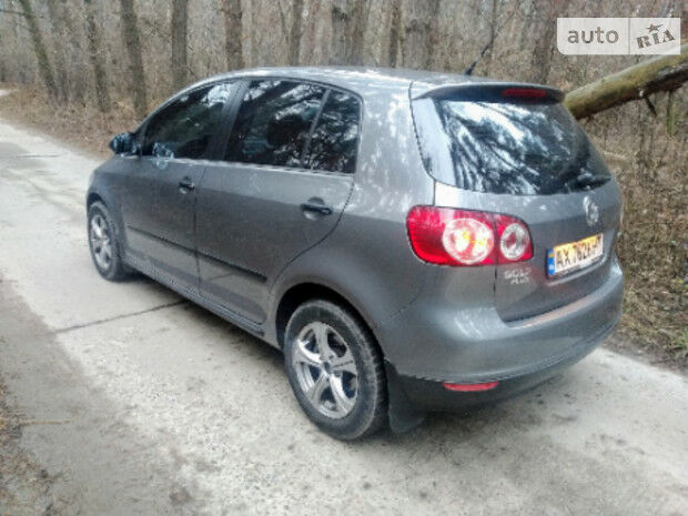 Фольксваген Гольф Плюс 2007 года Volkswagen Golf Plus 2007 года