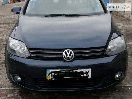 Volkswagen Golf Plus 2011 года