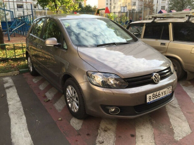 Volkswagen Golf Plus 2013 года