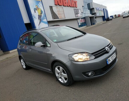 Volkswagen Golf Plus 2011 року