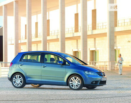 Volkswagen Golf Plus 2010 года