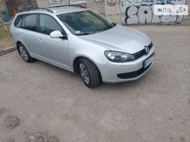 Volkswagen Golf VI 2011 року