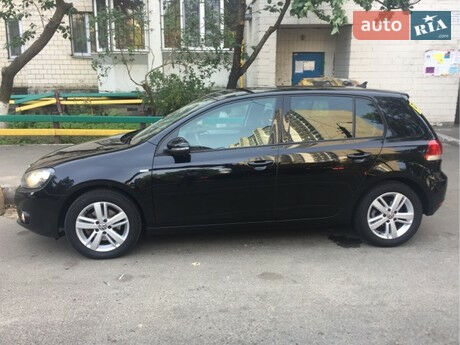 Фольксваген Гольф 6 2012 року Volkswagen Golf VI 2012 року