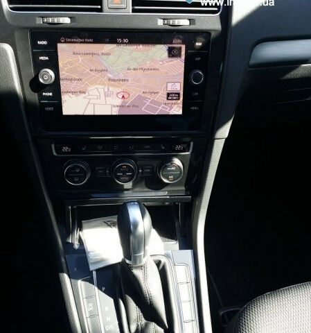 Volkswagen Golf 2017 года