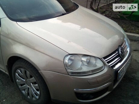 Volkswagen Golf 2008 року