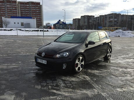 Volkswagen Golf 2012 року