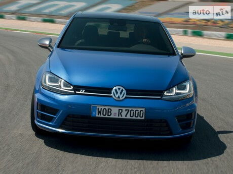 Фольксваген Гольф 1996 года Volkswagen Golf 1996 года