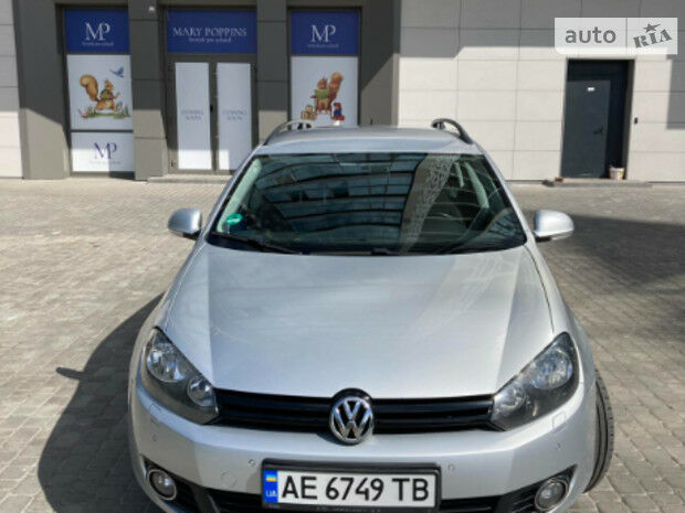 Volkswagen Golf 2011 года