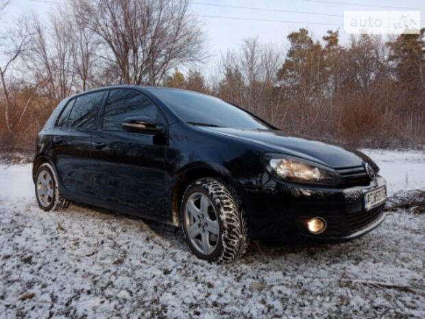 Volkswagen Golf 2011 года