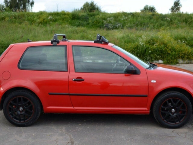 Volkswagen Golf 1998 года