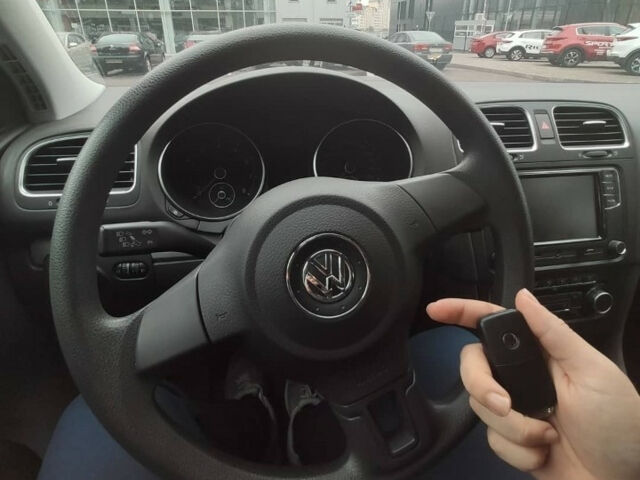 Volkswagen Golf 2010 року