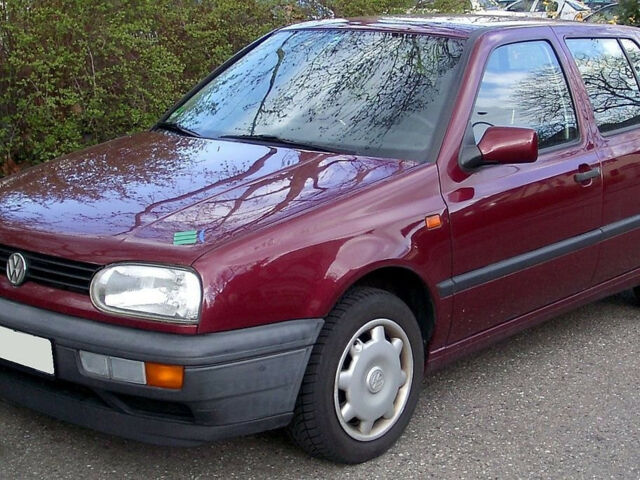 Фольксваген Гольф 1992 року Volkswagen Golf 1992 року