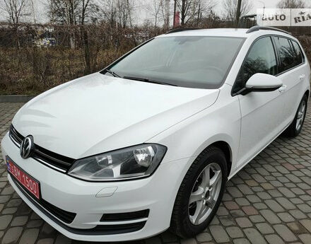 Volkswagen Golf 2014 року