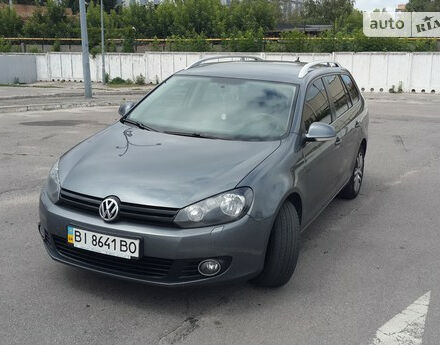 Volkswagen Golf 2012 року