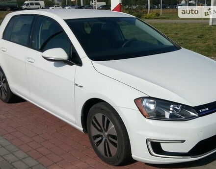 Volkswagen Golf 2016 року