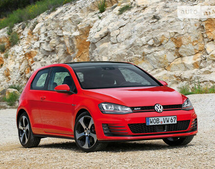 Volkswagen Golf 2011 року