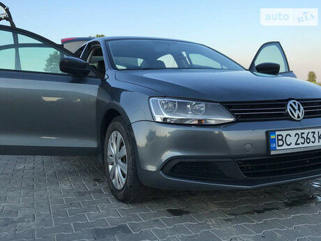 Volkswagen Jetta 2013 года