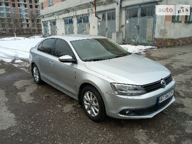 Volkswagen Jetta 2013 года