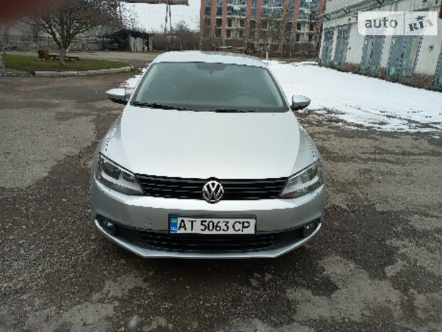 Volkswagen Jetta 2013 року