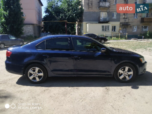 Volkswagen Jetta 2011 года