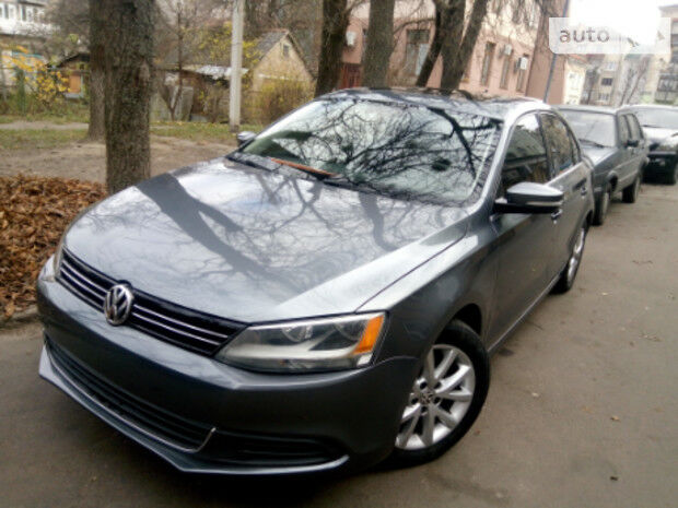 Volkswagen Jetta 2014 року