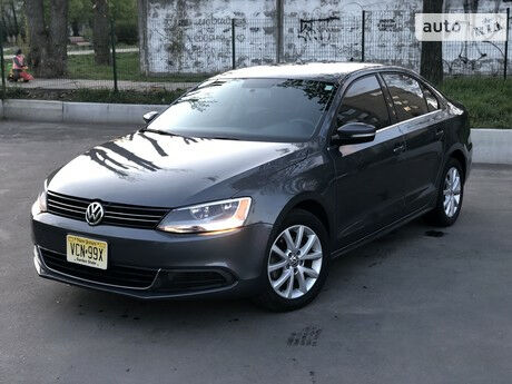 Volkswagen Jetta 2013 года