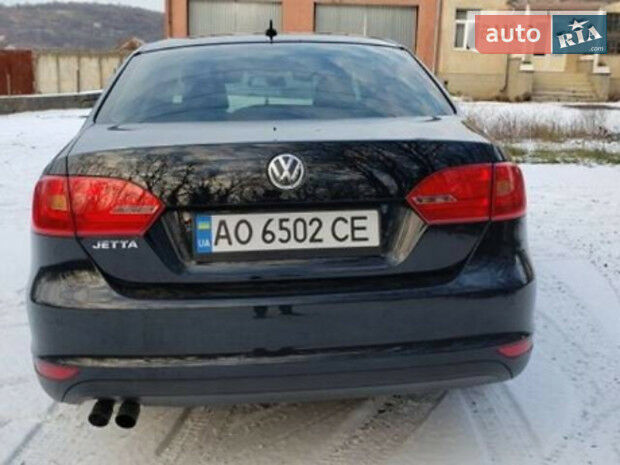 Volkswagen Jetta 2012 року