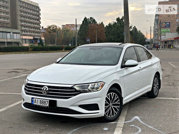 Volkswagen Jetta 2019 года