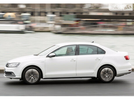 Volkswagen Jetta 2015 року