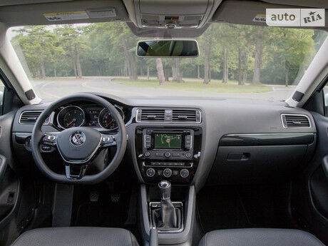 Фольксваген Джетта 2004 року Volkswagen Jetta 2004 року