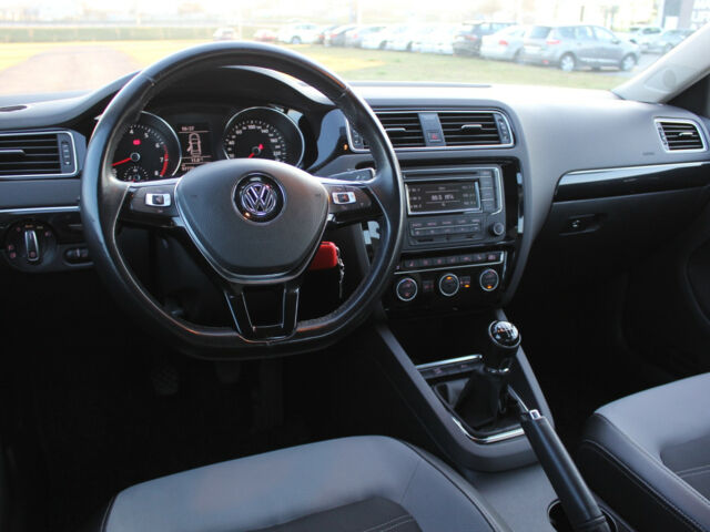 Volkswagen Jetta 2015 года