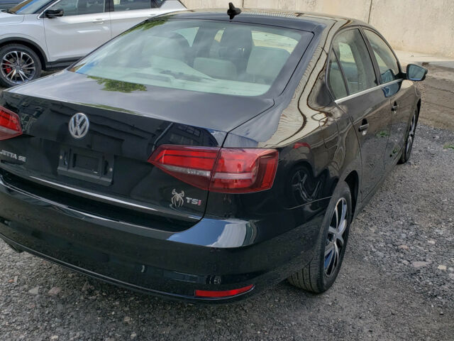 Volkswagen Jetta 2017 года