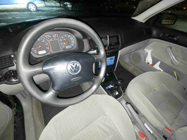 Volkswagen Jetta 2000 року