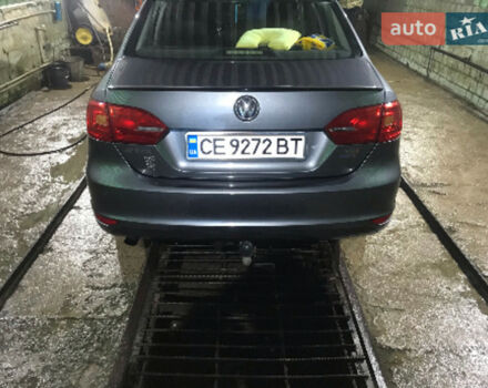 Volkswagen Jetta 2011 года - Фото 3 авто