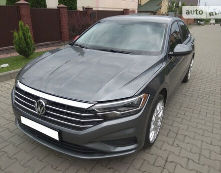 Volkswagen Jetta 2019 года