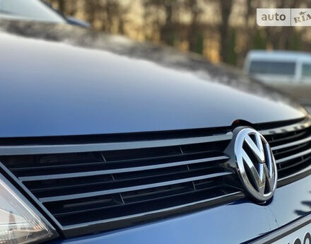 Volkswagen Jetta 2011 года