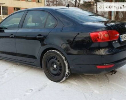 Volkswagen Jetta 2012 года - Фото 3 авто