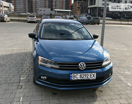 Volkswagen Jetta 2015 року