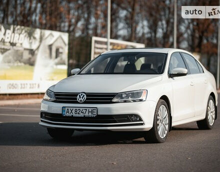 Volkswagen Jetta 2015 року