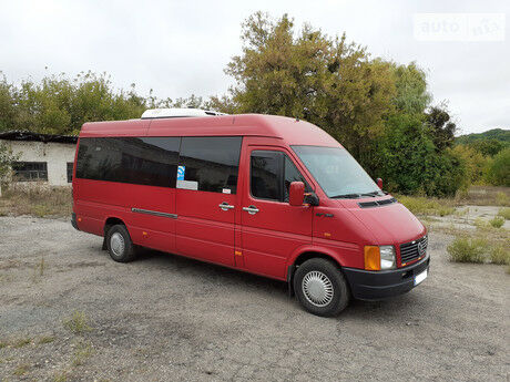 Volkswagen LT пасс. 2004 року