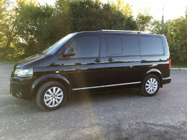 Volkswagen Multivan 2013 року